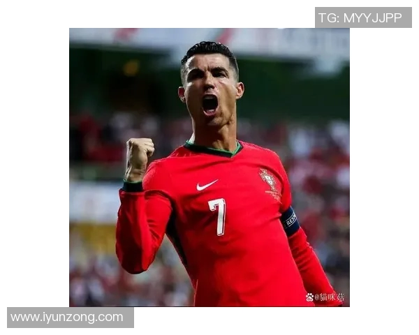 传奇球星重温绿茵岁月再现足球激情与荣耀时刻